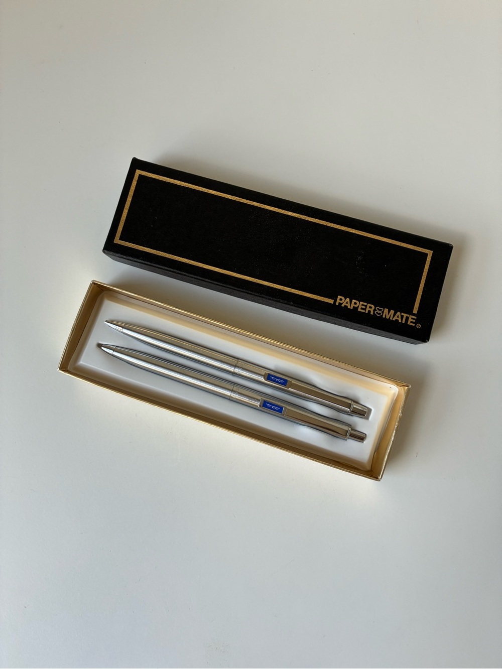 Paper Mate Vintage Silver Metal Ballpoint Pen & Pencil Set